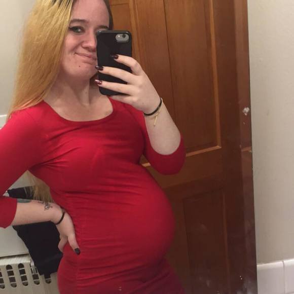 Meet your Posher, Bridget - Picture 1 of 1